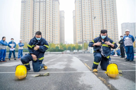 強(qiáng)化消防意識 提升實戰(zhàn)水平-安彩高科舉辦第七屆消防運動會